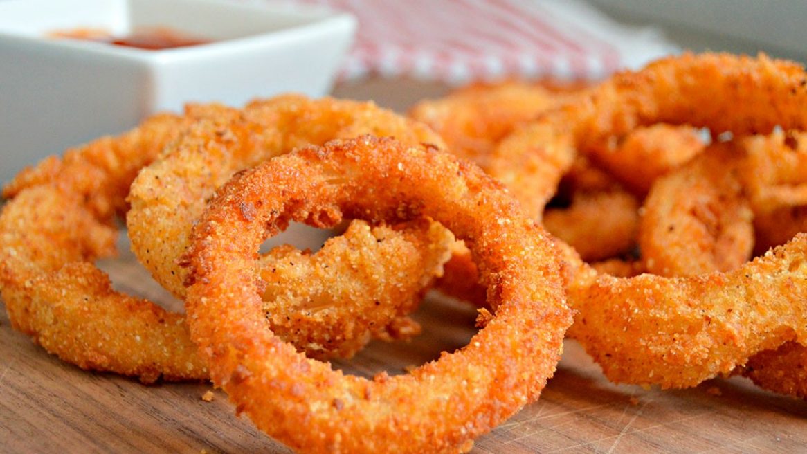 Aros de cebolla con garlic